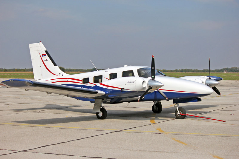 piper pa34 seneca